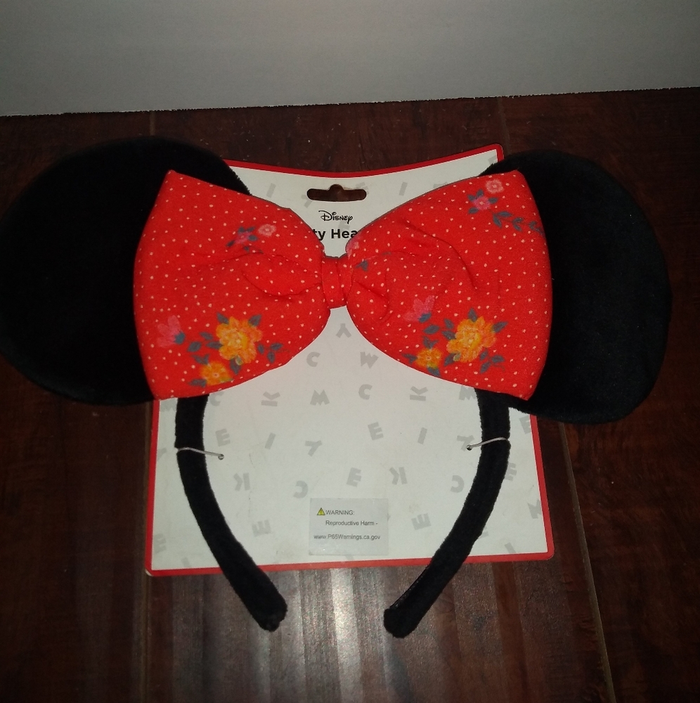 Girls Minnie Mouse headband